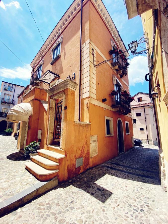 סן לוצ'ידו Caterina House Nel Borgo Piu Bello D'Italia מראה חיצוני תמונה